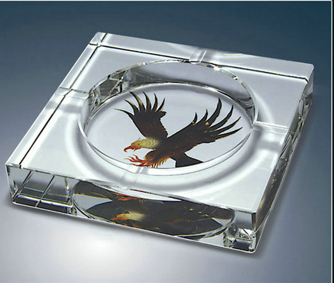 水晶煙灰缸